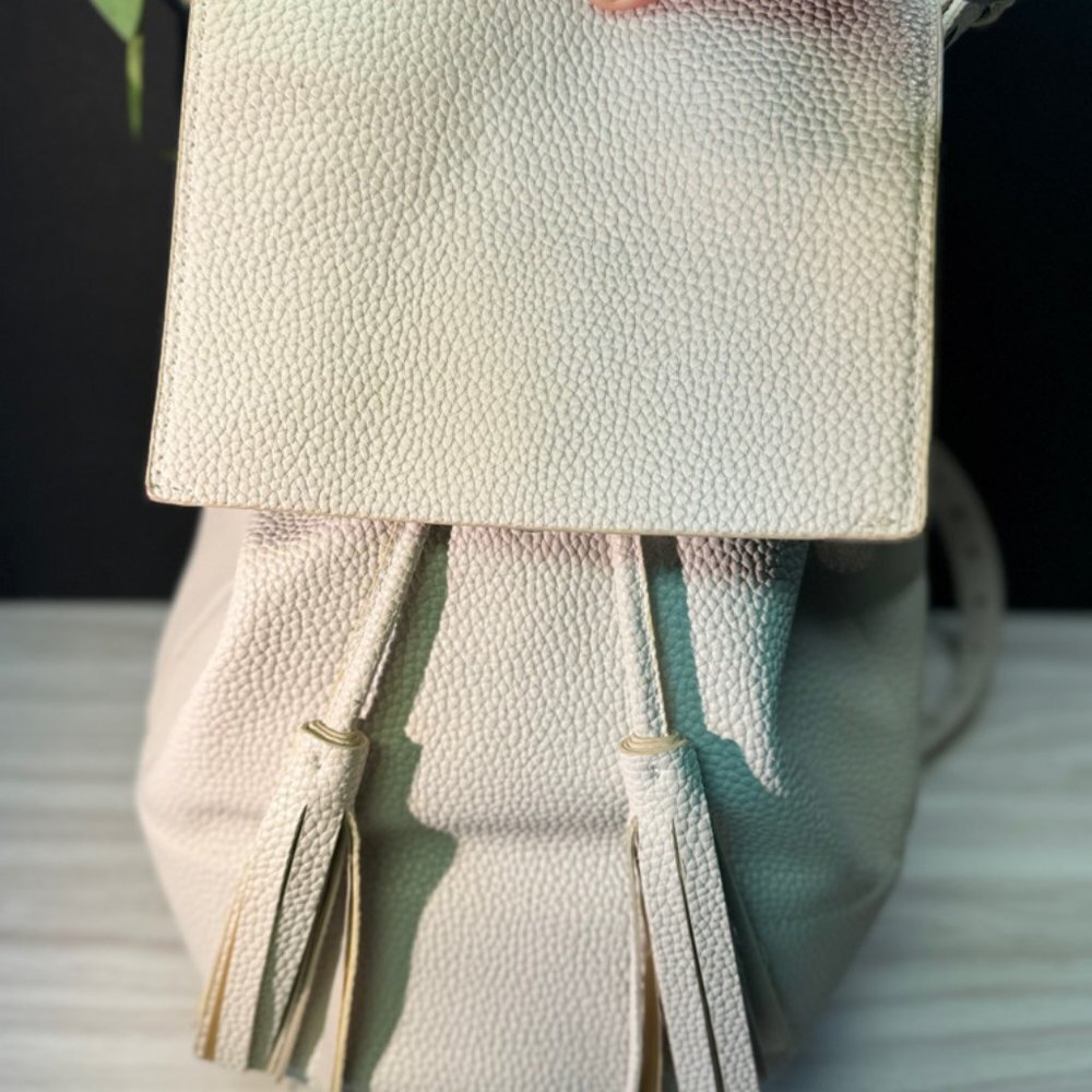ZARA BUCKET BAG WITH TASSEL REF 4201/004